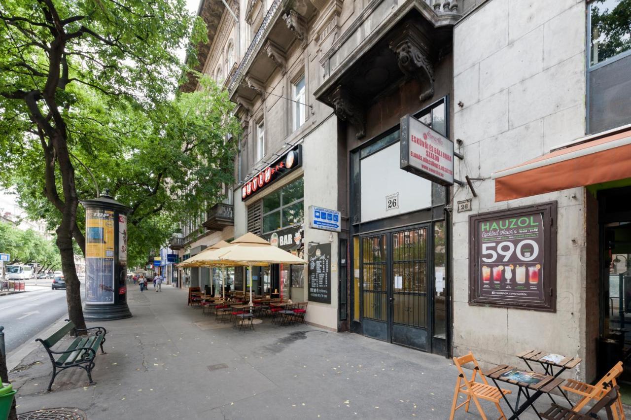 Central Seven Erzsebet Krt Budapešť Exteriér fotografie
