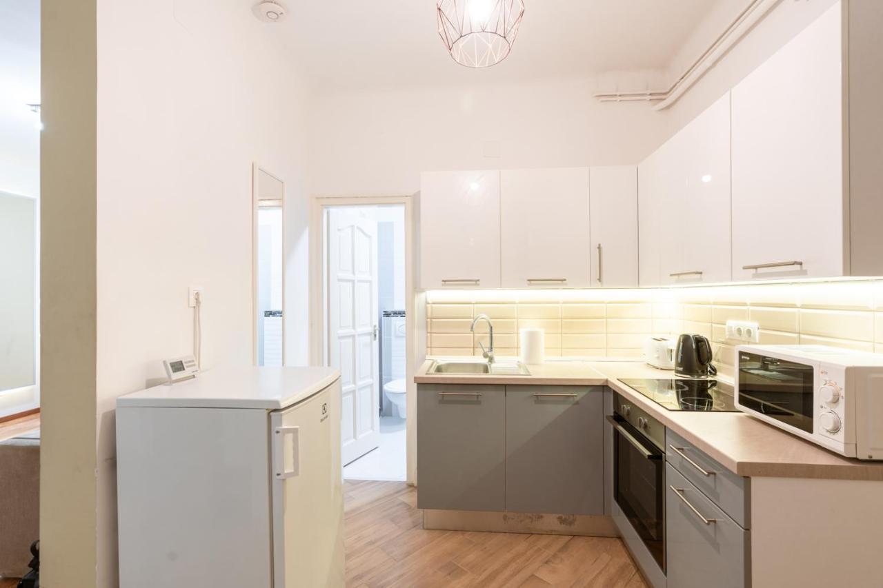 Central Seven Erzsebet Krt Budapešť Exteriér fotografie